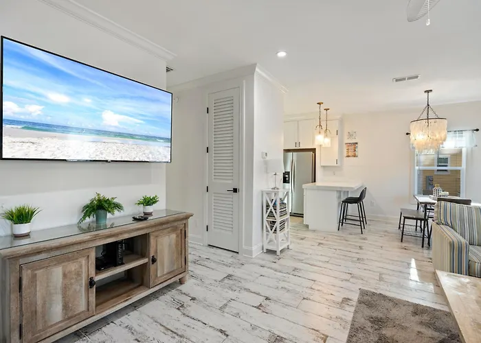 Perdi Paradise 11a By Pkrm Apartment Pensacola